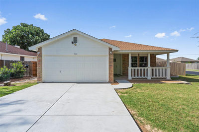 500 Mitchell Dr — photo 2