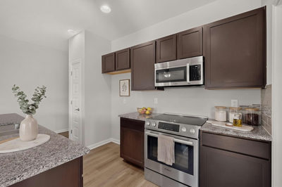 10029 Dalliance Ln — photo 4