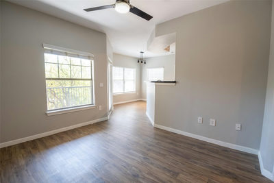 2320 Gracy Farms Ln #322 — photo 2
