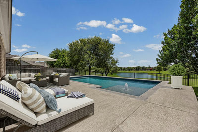4506 Western Lake Dr — photo 2