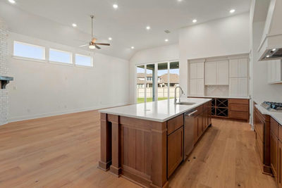 112 Las Posas Dr — photo 4