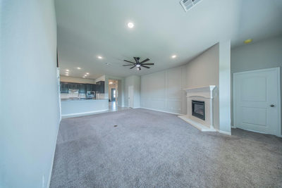 533 Founders Rdg — photo 4