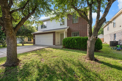 906 Indian Meadow Dr — photo 2