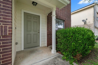 906 Indian Meadow Dr — photo 3
