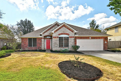 124 Stonehedge Blvd — photo 2
