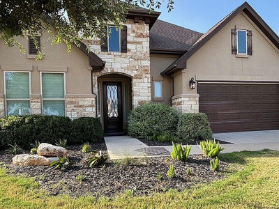 820 Desaix Dr — photo 2