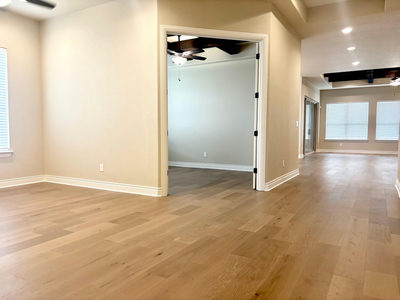 820 Desaix Dr — photo 5