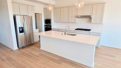 391 Old Town Rd — photo 2