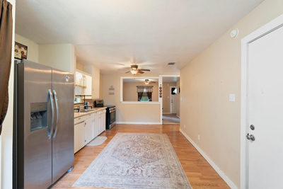 515 Wyeth St — photo 4