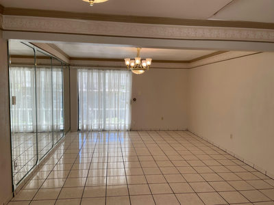 307 Hickok Ct — photo 4