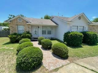 307 Hickok Ct — photo 2