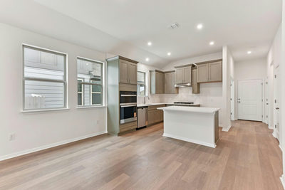 773 Treadwell Ln — photo 4