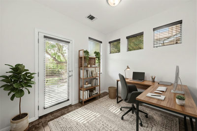 1325 Central Park Ct — photo 4