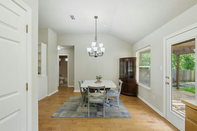 3405 Crystal Cir — photo 4