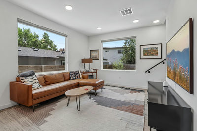 1406 Camelot Cir #2 — photo 5