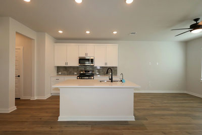 300 Marie Way — photo 4