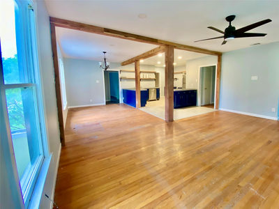 1133 N Avenue C — photo 4