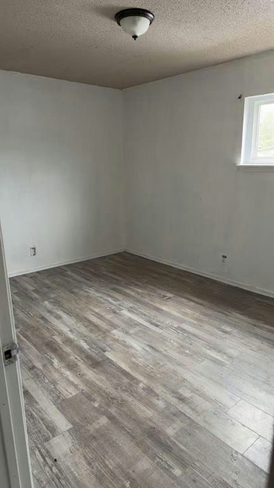 1006 N Meadows Dr — photo 2