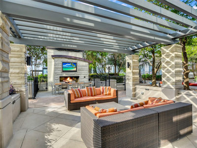 360 Nueces St #1301 — photo 3