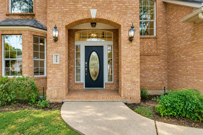 5709 Tahoma Pl — photo 2