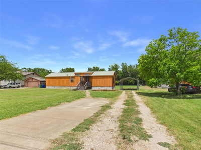 202 N Mustang Ave — photo 3