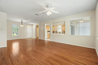 113 Purple Sage Dr — photo 2