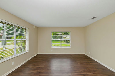 208 N Cedar St — photo 2