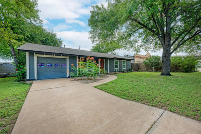 1500 Fairfield Dr — photo 2