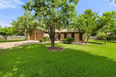 704 Brookwood Cir — photo 5