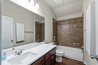 16512 Enamorado Rd — photo 2