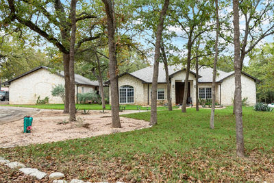 346 The Oaks Blvd — photo 2