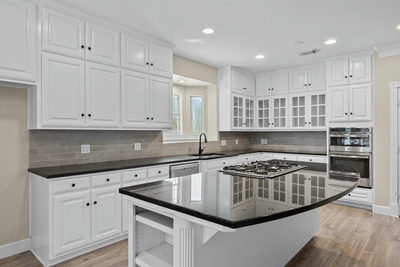 4801 Interlachen Ln — photo 3