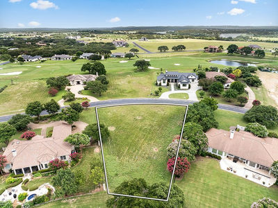2200 Lauren Dr — photo 2