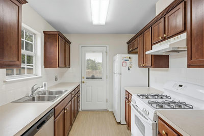 7100 Villita Avenida St — photo 5