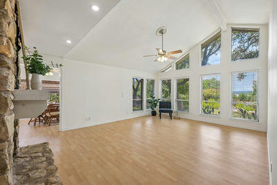 13101 Travis View Loop — photo 4