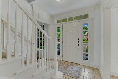 701 Oaklands Dr — photo 4
