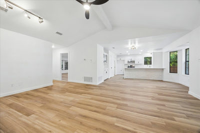 1706 Davis St — photo 4