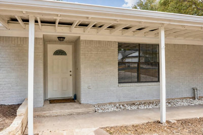 1011 Serenada Dr — photo 4