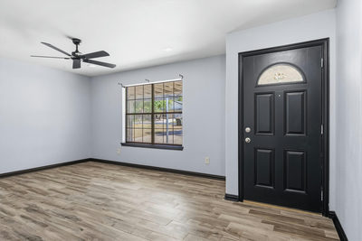 1011 Serenada Dr — photo 5