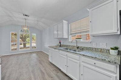 17505 Bishopsgate Dr — photo 5