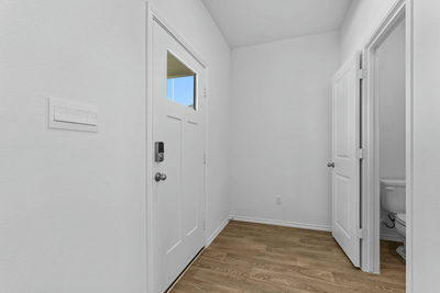 304 Constanza Trl — photo 3