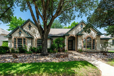2513 Niemann Dr — photo 2