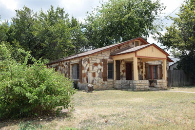 1601 S Pine St — photo 2