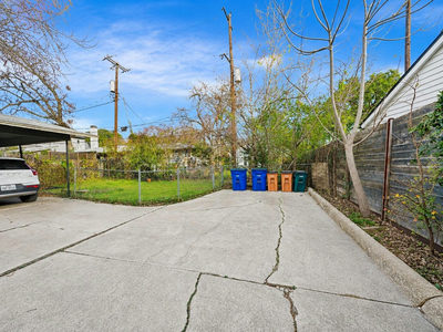 1515 A and B Woodlawn Blvd — photo 5