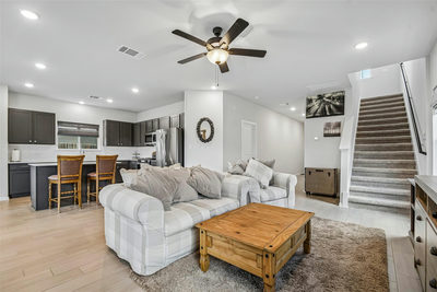 129 Trailstone Dr — photo 4