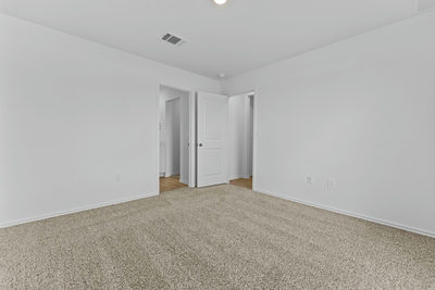 1061 Phantom Hill Blvd — photo 4