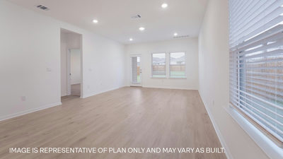 560 Glimer Ln — photo 5