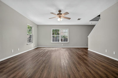 1422 Meadow Pkwy — photo 5