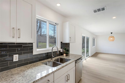 4715 Carsonhill Dr — photo 5