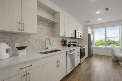 6324 N Lamar Blvd #313 — photo 3